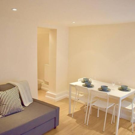 Cosy 1 Bedroom Flat Near The London Eye Bagian luar foto