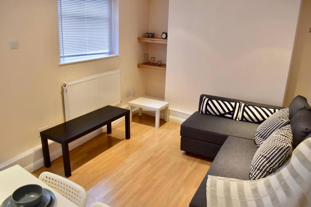 Cosy 1 Bedroom Flat Near The London Eye Bagian luar foto