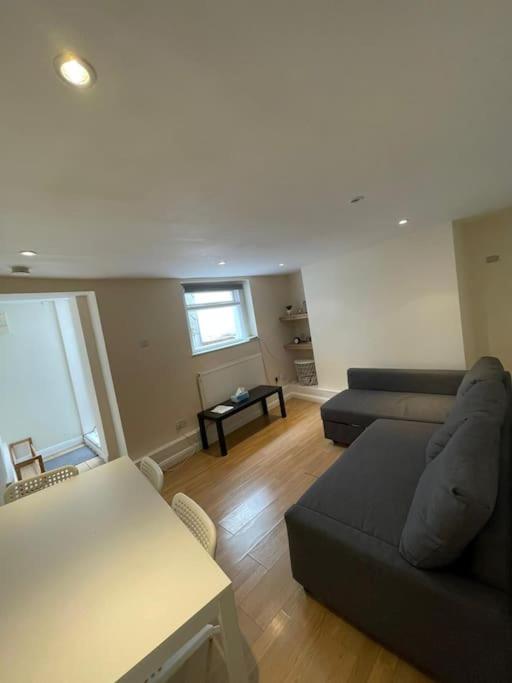 Cosy 1 Bedroom Flat Near The London Eye Bagian luar foto